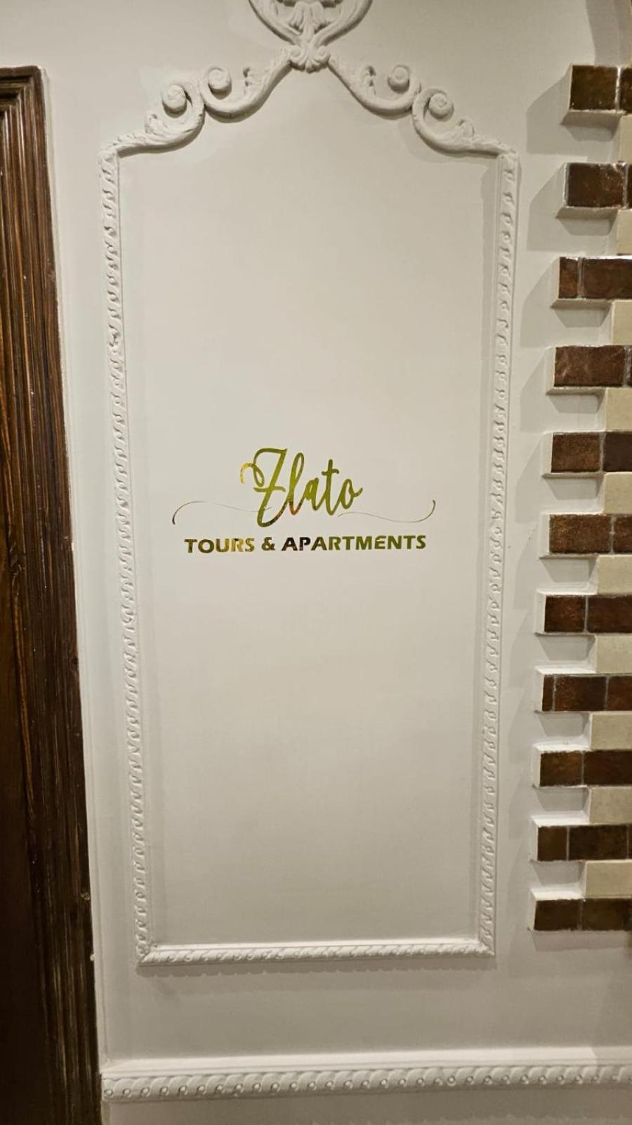 Apartment Zlato Pyramids View Tours &