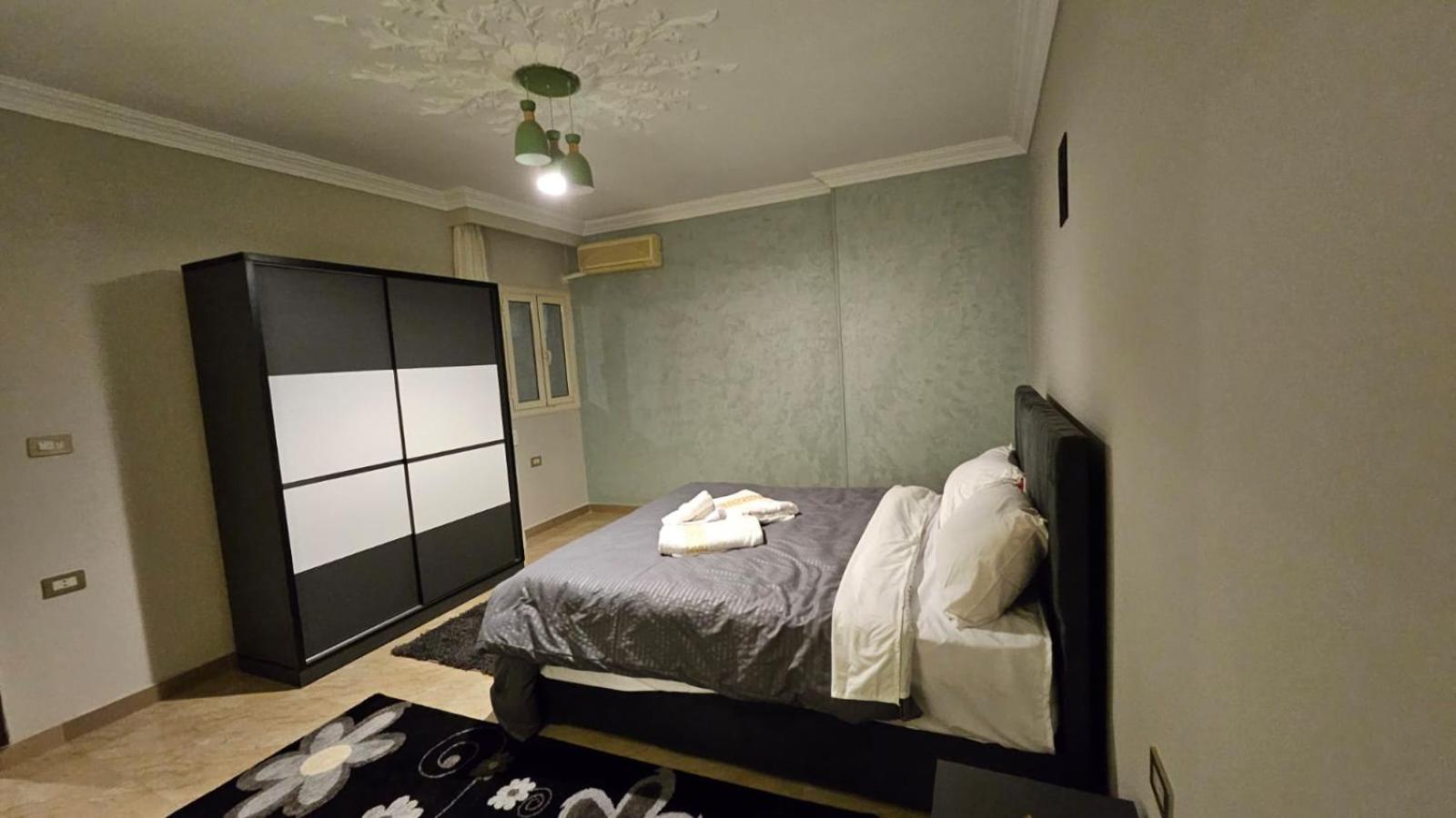 Apartment Zlato Pyramids View Tours & Cairo